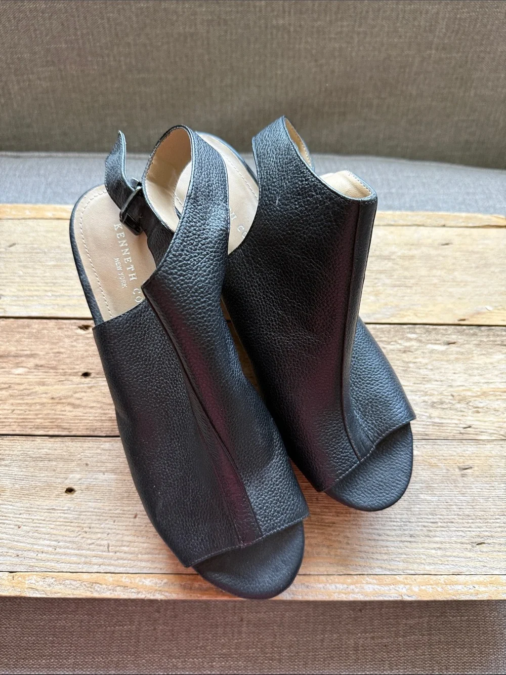 Kenneth Cole Wedges